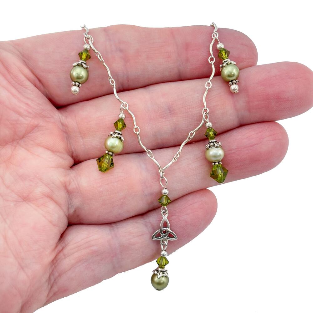 Vintage Sterling Silver 925 Green Crystal Pearl Necklace 16"-17.5"